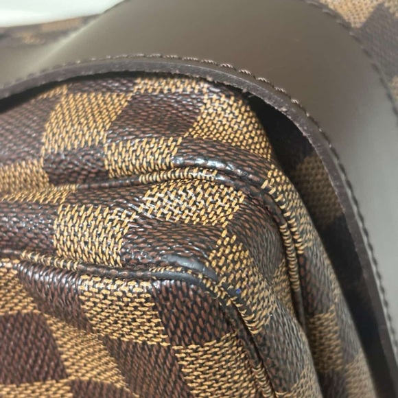 Louis Vuitton Damier Ebene Messenger Bag - Picture 15 of 16